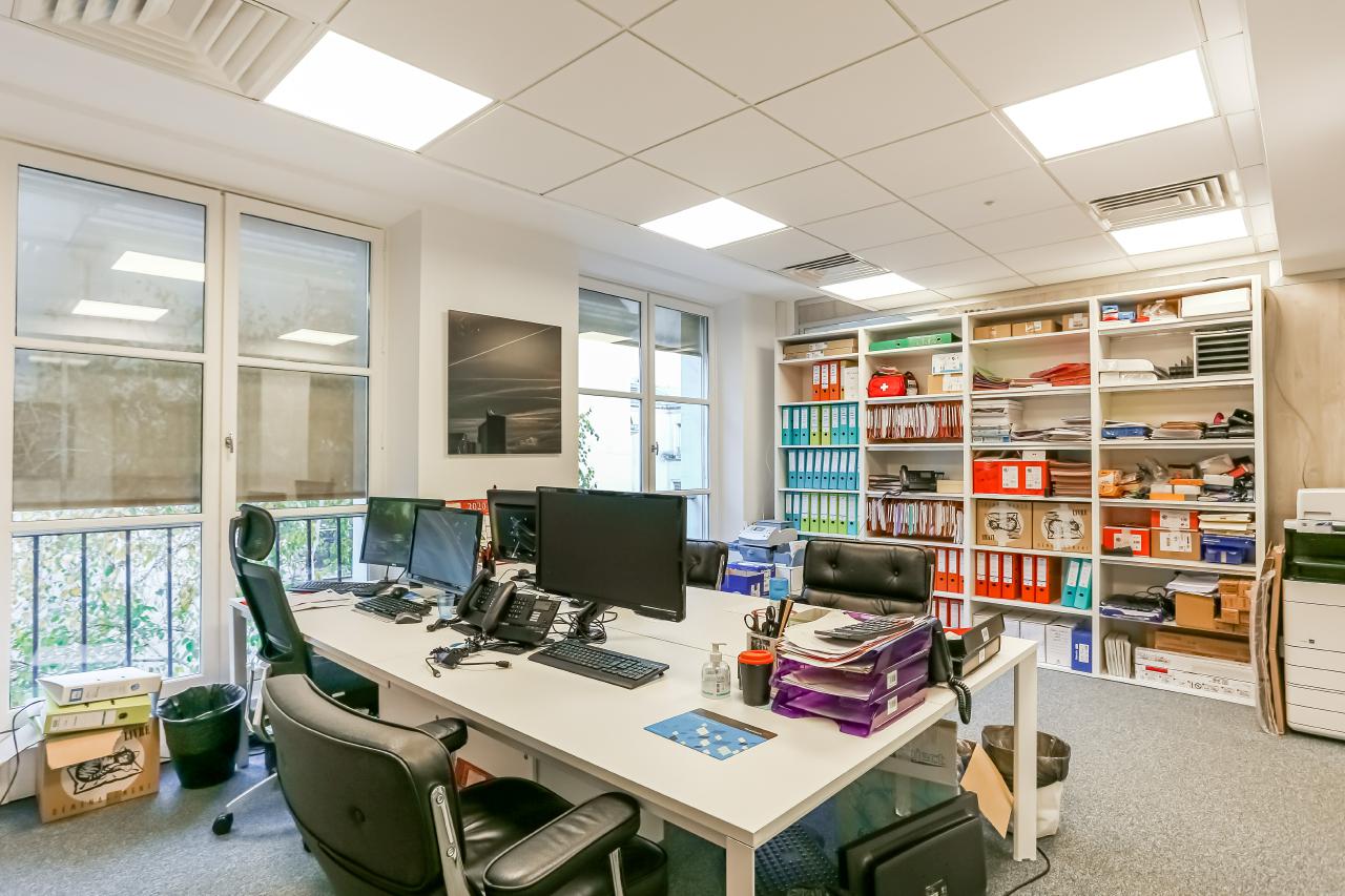 Bureau Paris 330m² Location bureau Paris OLBUR2533636 1